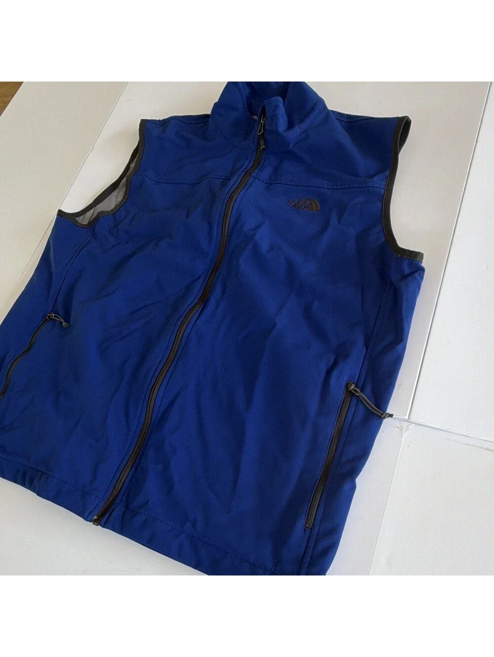 The North Face Men's Blue Solid Full Zip soft shell Vest Pockets Size XL